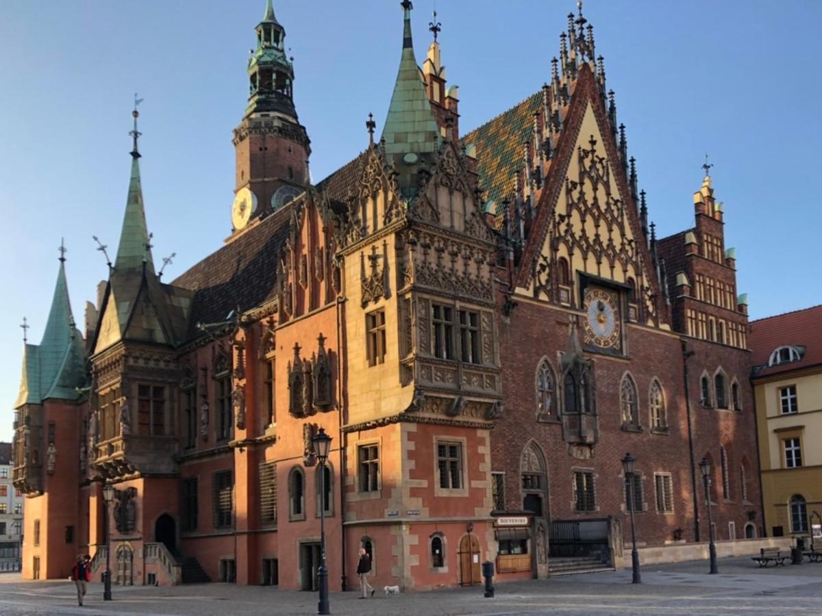 Louis & Elza Old Town Romantic Apartments Wrocław Extérieur photo