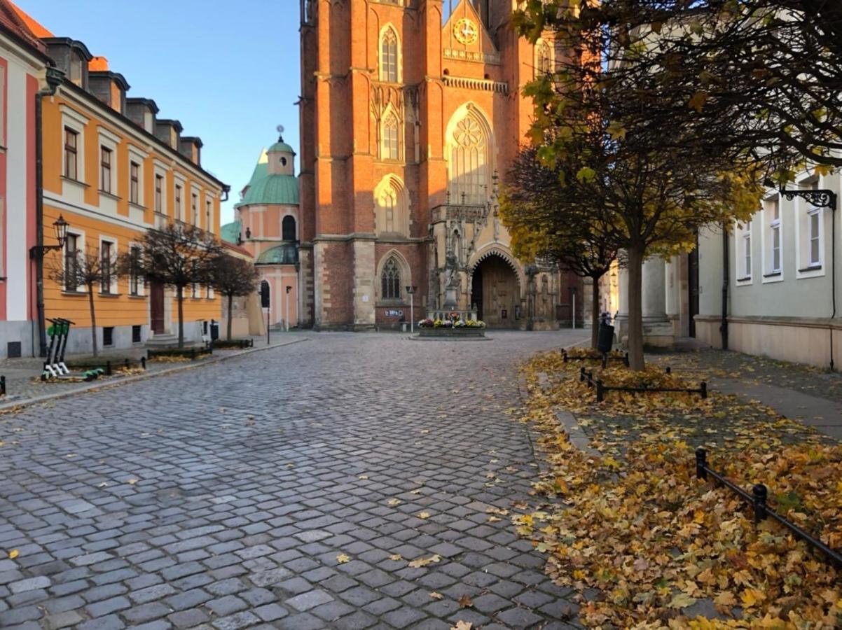Louis & Elza Old Town Romantic Apartments Wrocław Extérieur photo
